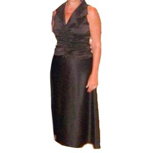Tadashi Shoji Dresses - Tadashi Shoji Black Collar Semi-Formal Dress Tadashi Shoji Dresses - Tadashi Shoji Black Collar Semi-Formal Dress